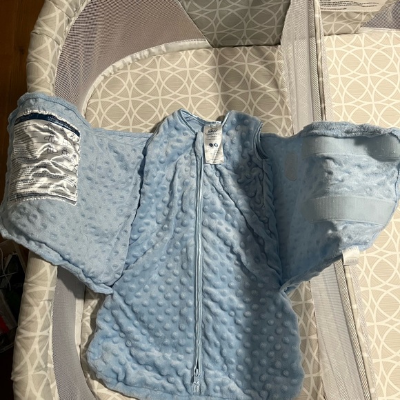 Halo Swaddle Sleepsack - Picture 1 of 2